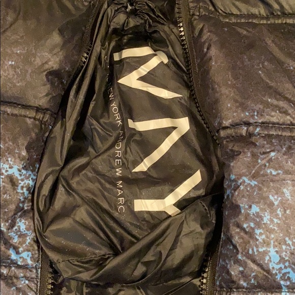 NWT down Andrew Marc puffer vest - Picture 4 of 5